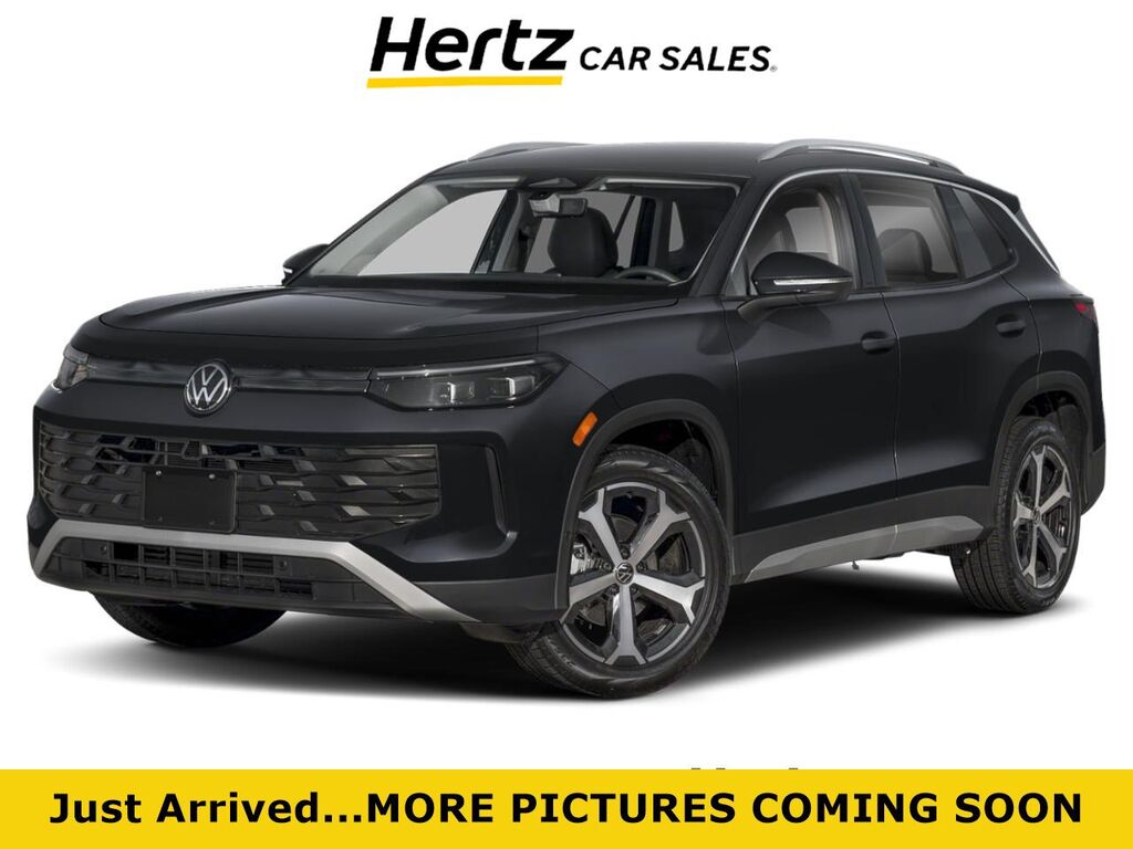 2026 Volkswagen Tiguan SE — photo 1 of 2