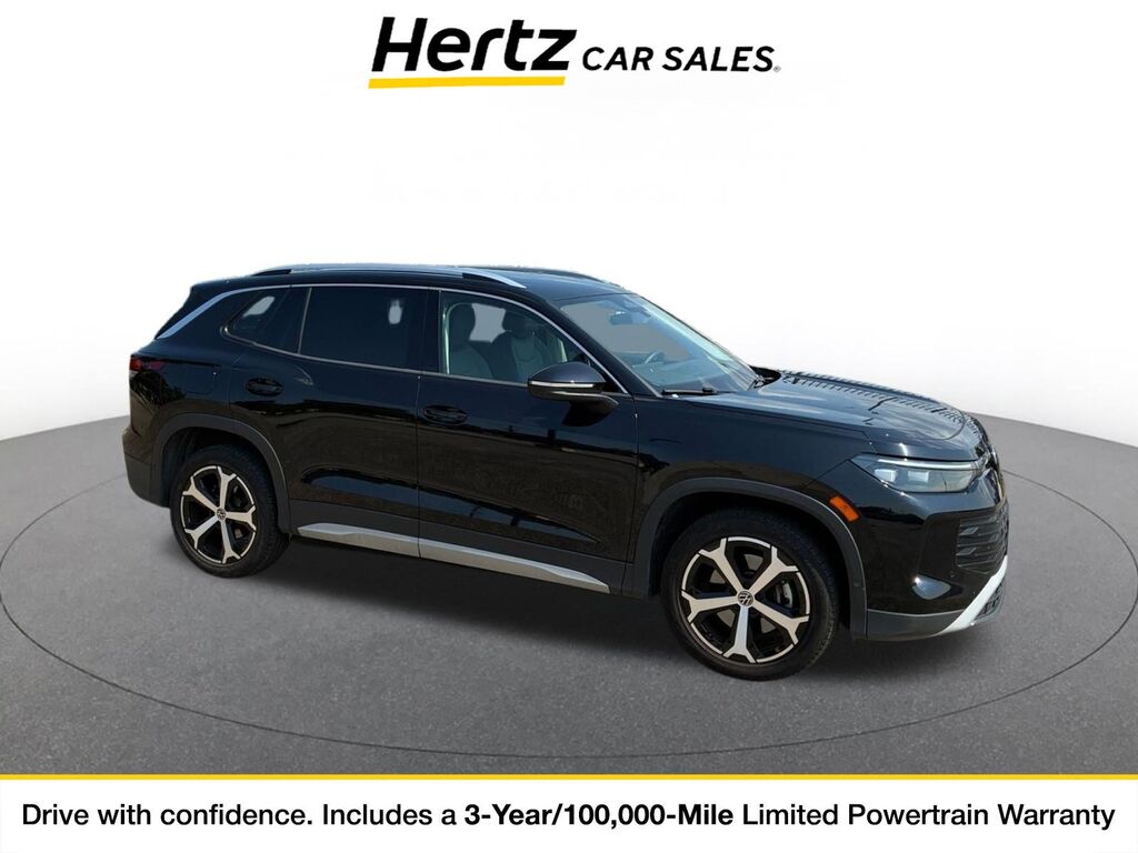 2026 Volkswagen Tiguan SE — photo 1 of 11