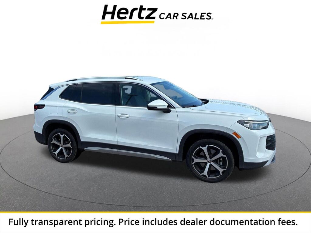 2026 Volkswagen Tiguan SE — photo 1 of 13