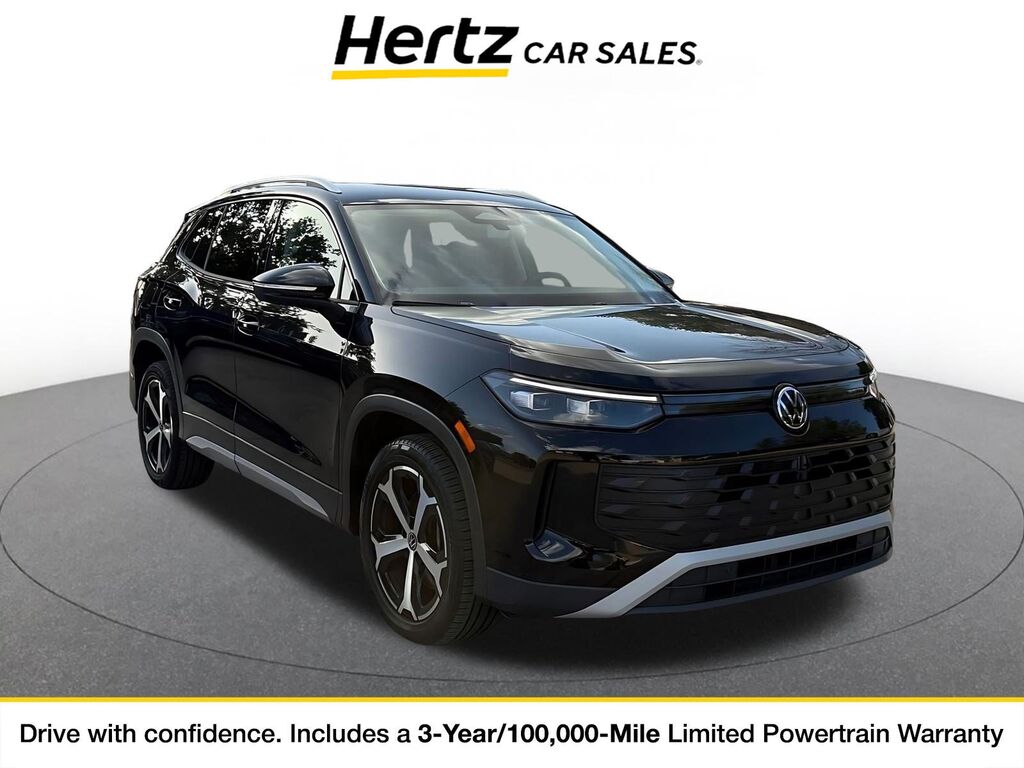 2026 Volkswagen Tiguan SE — photo 1 of 11