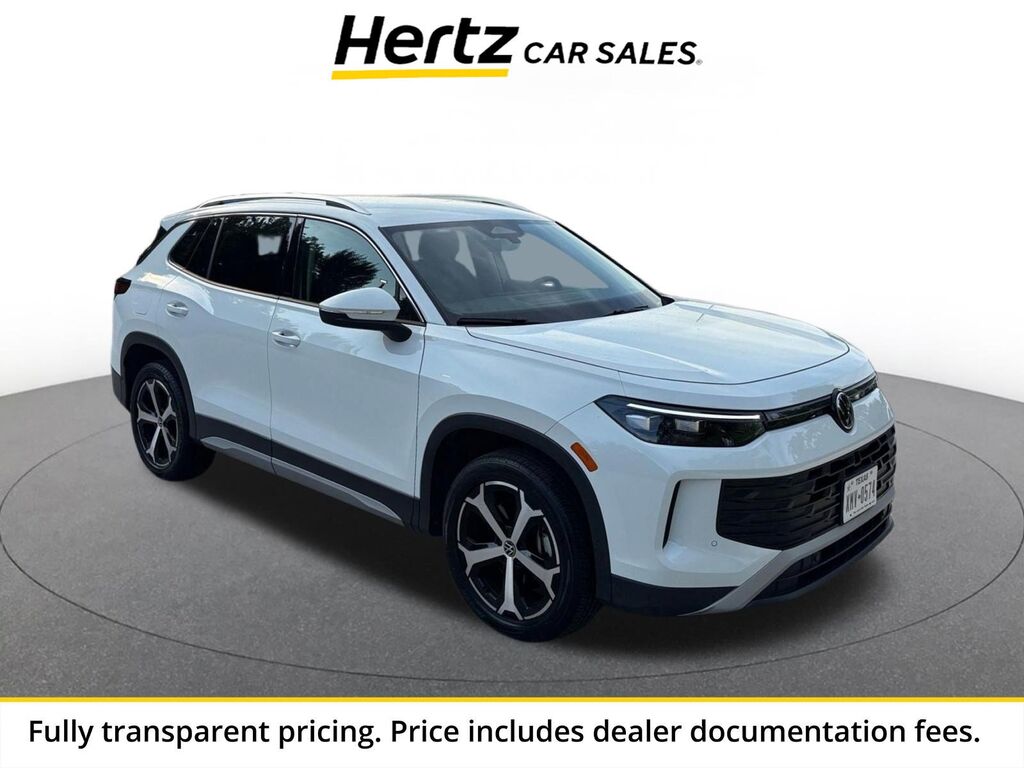 2026 Volkswagen Tiguan SE — photo 1 of 13