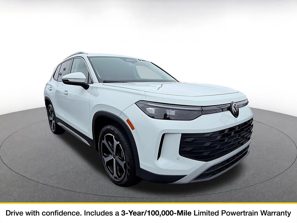 2026 Volkswagen Tiguan SE — photo 1 of 11