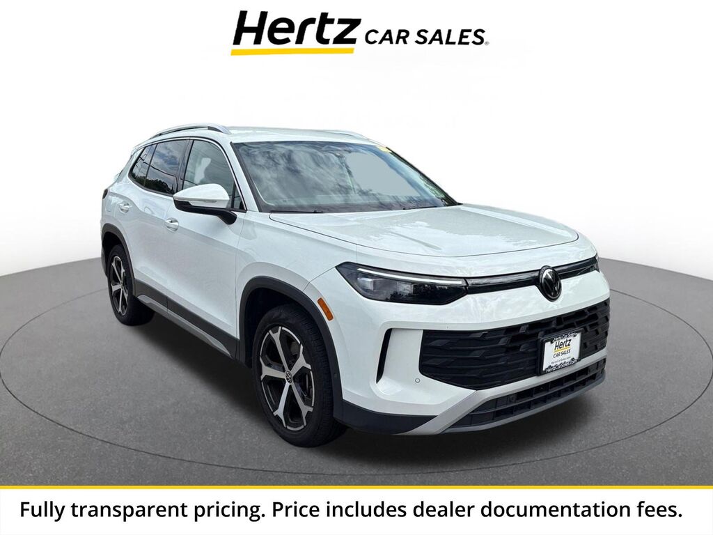 2026 Volkswagen Tiguan SE — photo 1 of 13