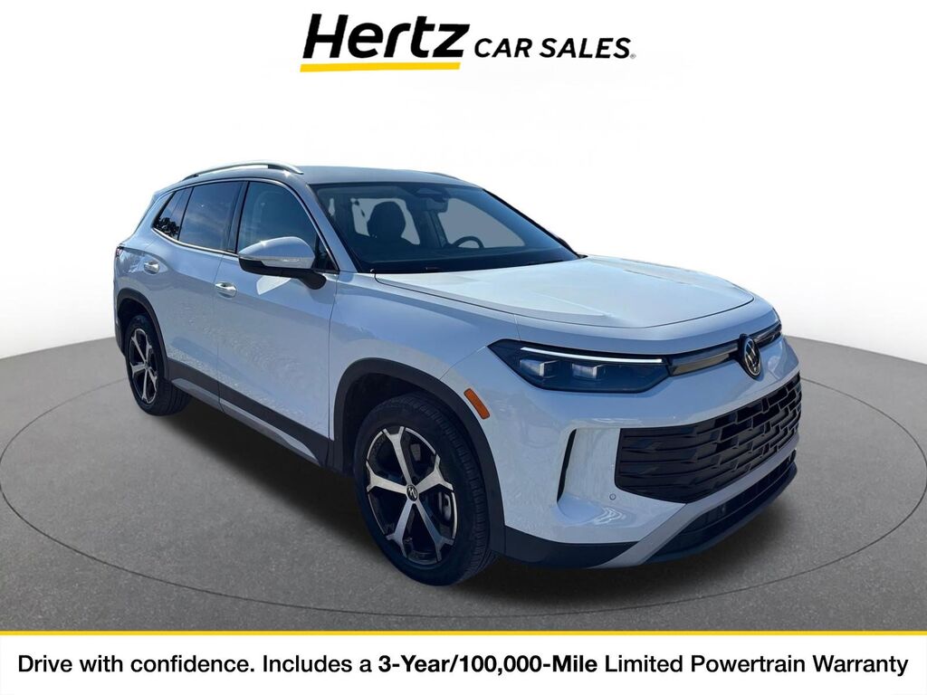 2026 Volkswagen Tiguan SE — photo 1 of 11