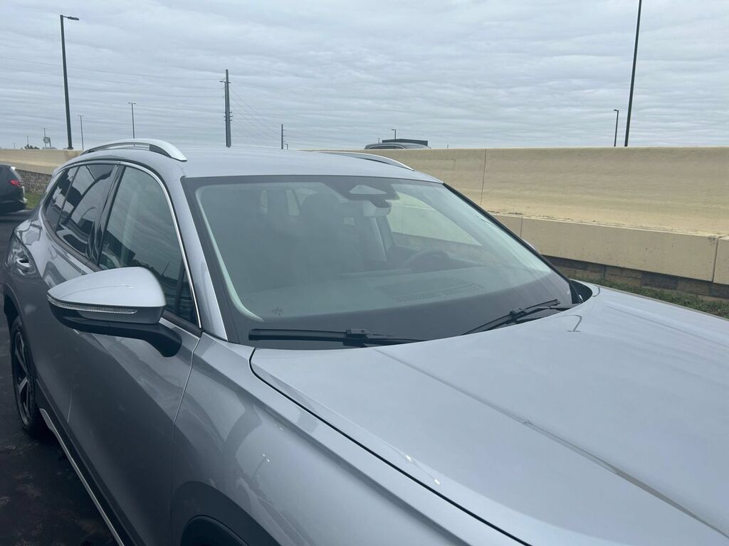 2026 Volkswagen Tiguan SE — photo 1 of 1