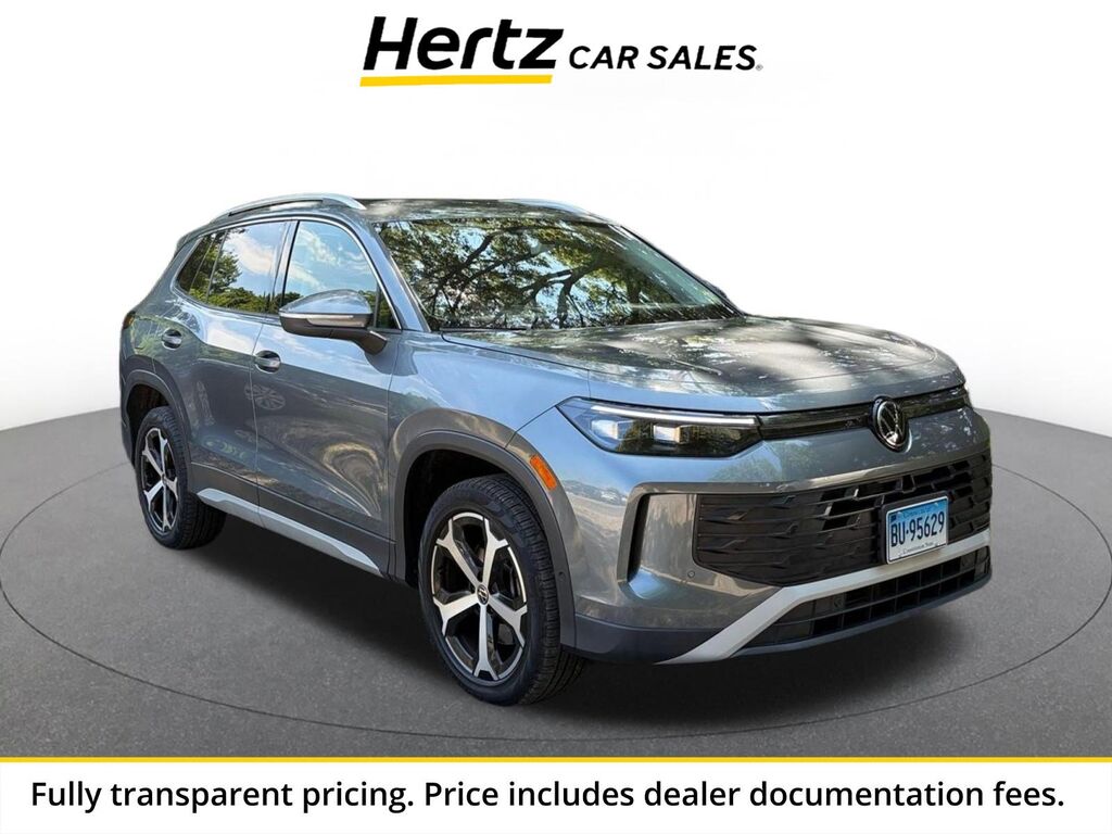 2026 Volkswagen Tiguan SE — photo 1 of 13