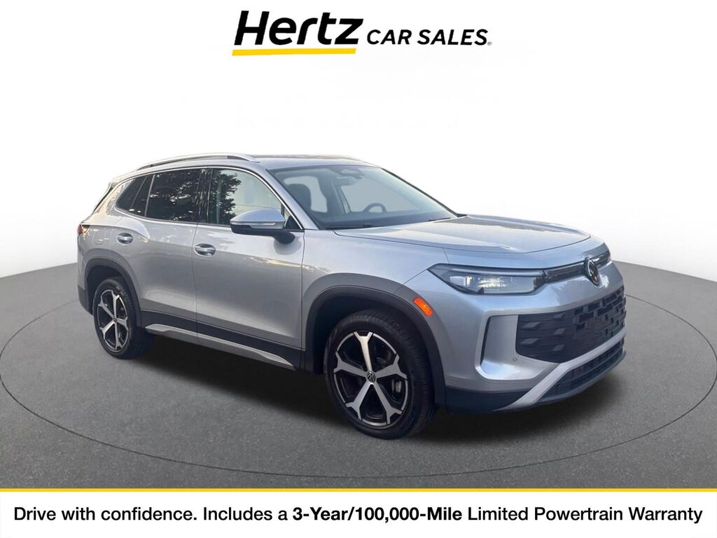 2026 Volkswagen Tiguan SE — photo 1 of 11