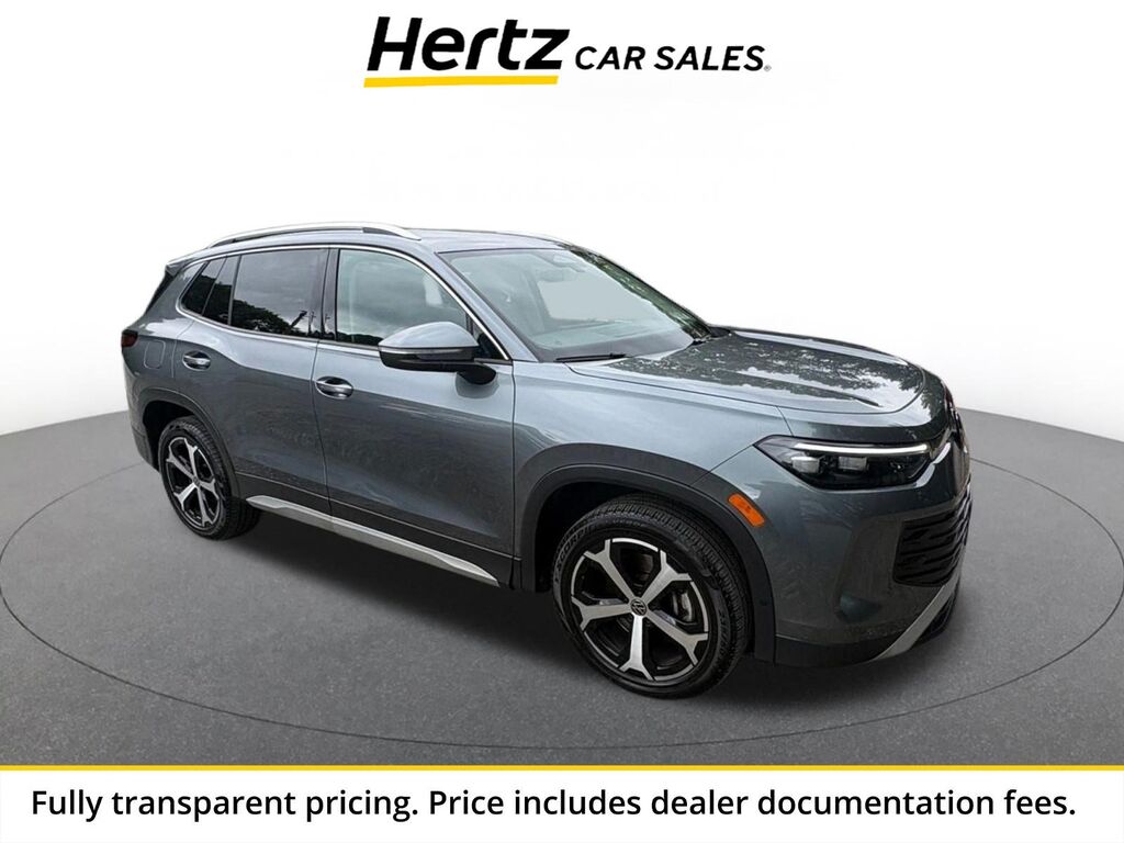 2026 Volkswagen Tiguan SE — photo 1 of 13