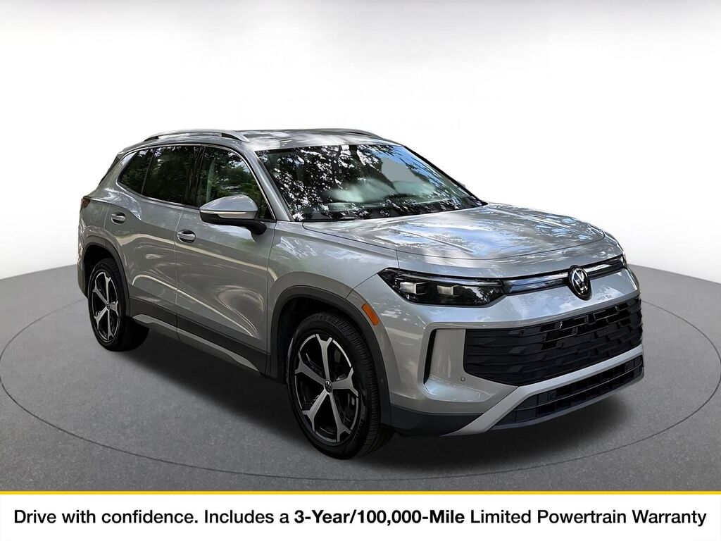 2026 Volkswagen Tiguan SE — photo 1 of 11