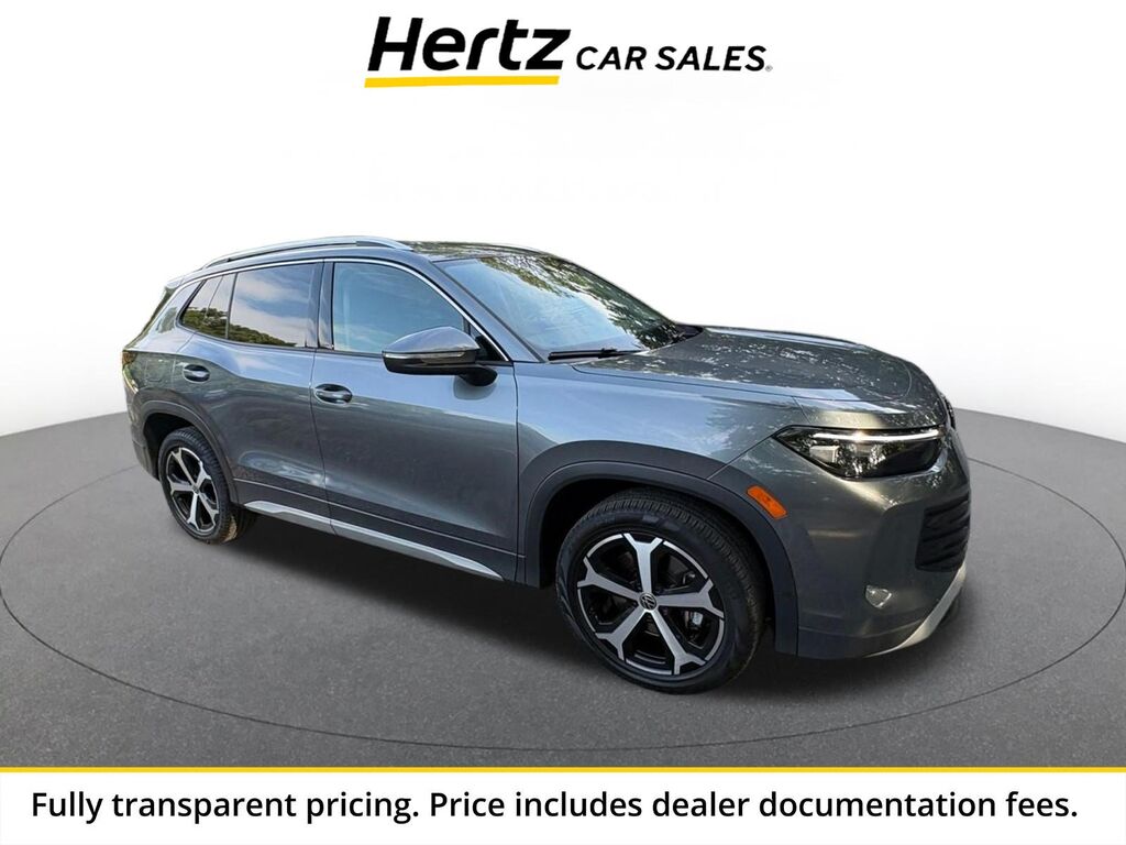 2026 Volkswagen Tiguan SE — photo 1 of 13