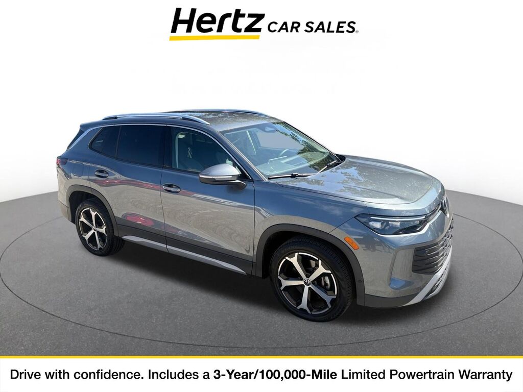 2026 Volkswagen Tiguan SE — photo 1 of 11