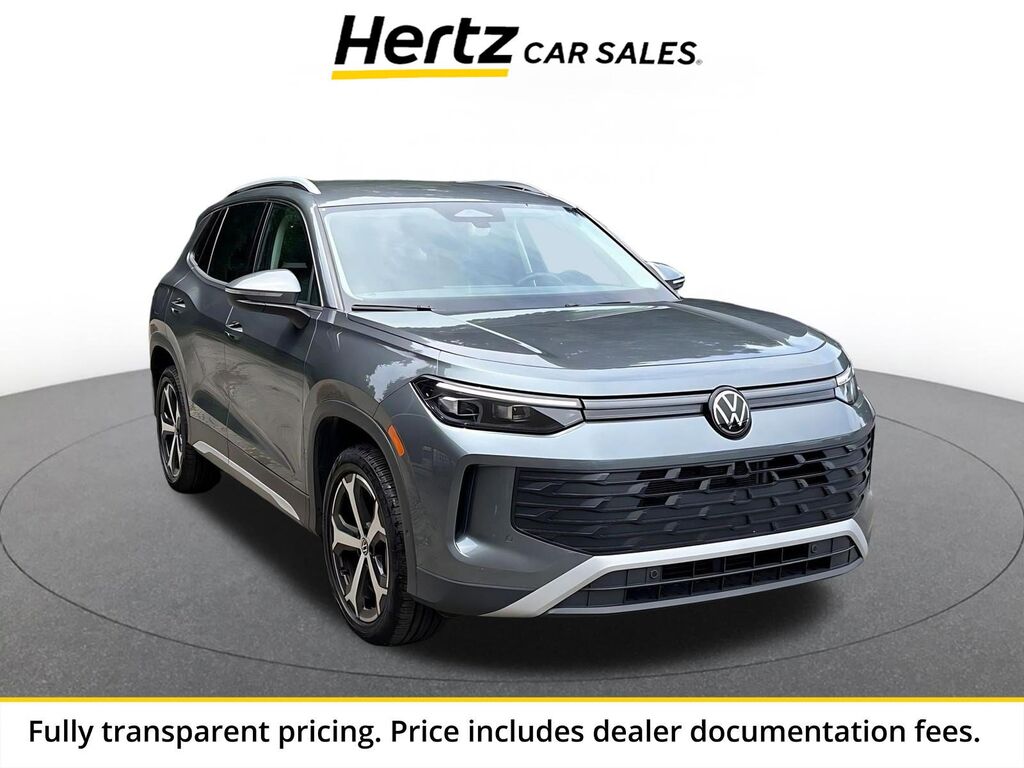 2026 Volkswagen Tiguan SE — photo 1 of 13