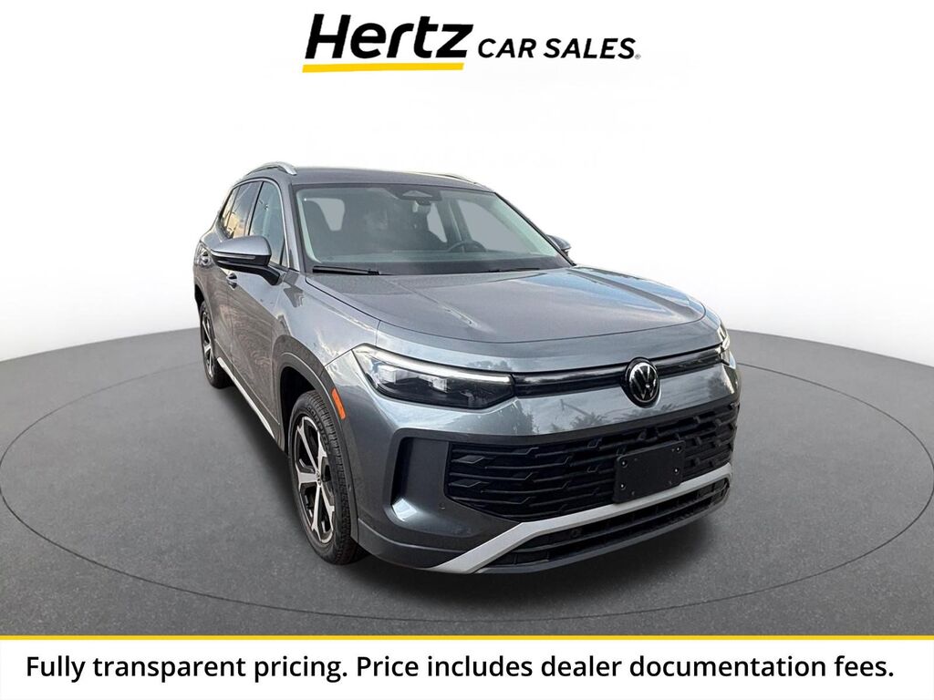 2026 Volkswagen Tiguan SE — photo 1 of 13