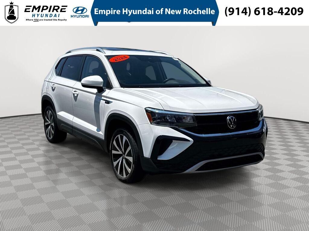 2024 Volkswagen Taos SE — photo 1 of 26