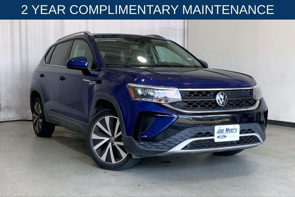 2023 Volkswagen Taos SE — photo 1 of 16