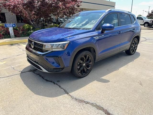 2023 Volkswagen Taos SE