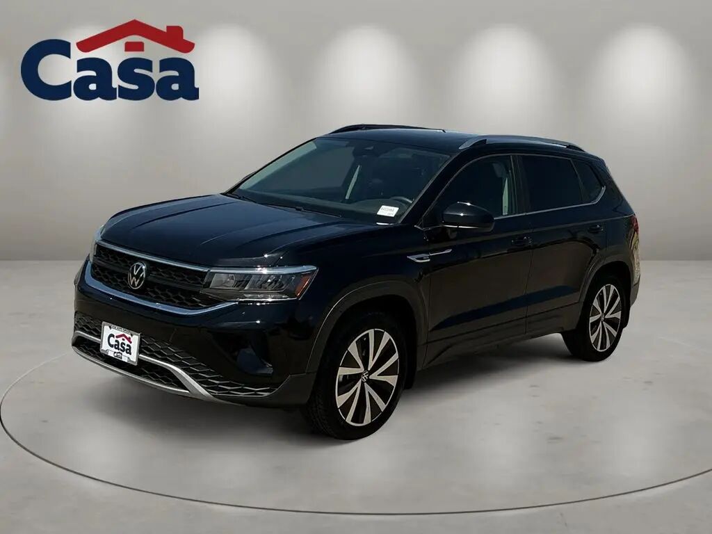 2023 Volkswagen Taos SE — photo 1 of 12