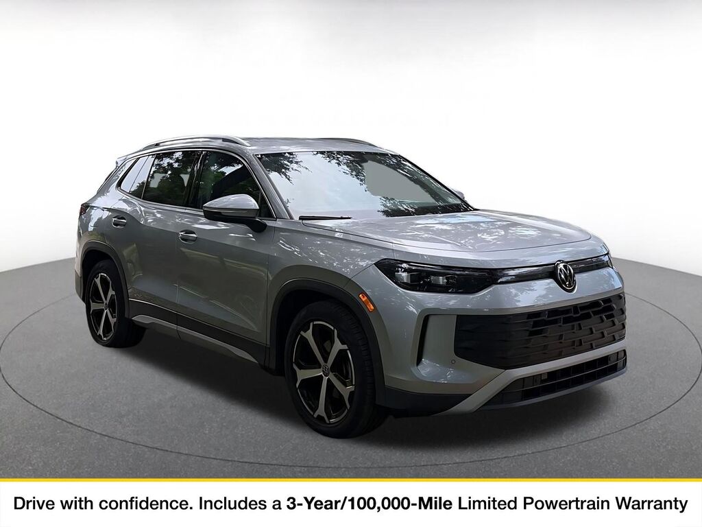2026 Volkswagen Tiguan SE — photo 1 of 11
