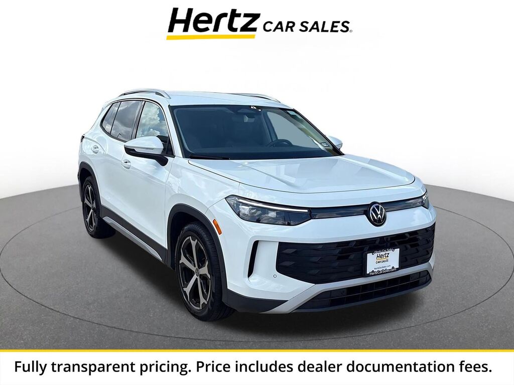 2026 Volkswagen Tiguan SE — photo 1 of 14