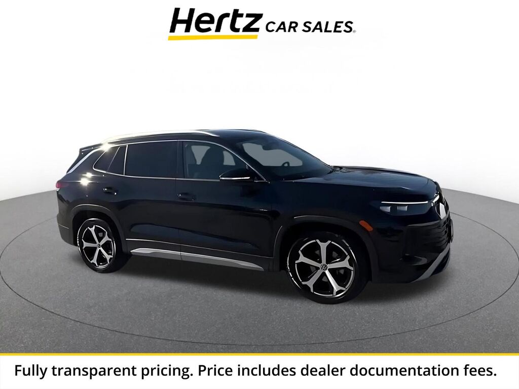2026 Volkswagen Tiguan SE — photo 1 of 13