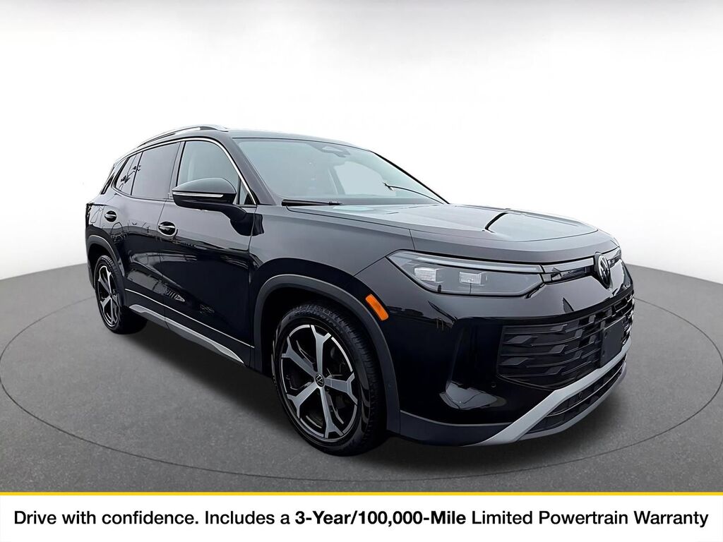 2026 Volkswagen Tiguan SE — photo 1 of 11