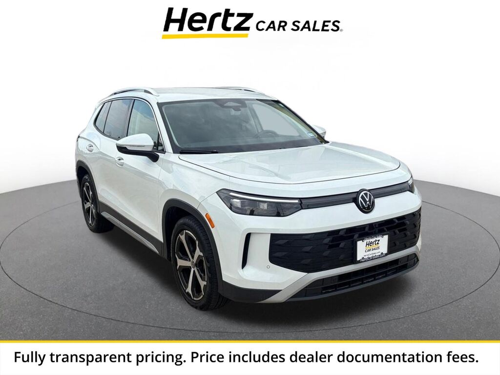 2026 Volkswagen Tiguan SE — photo 1 of 13