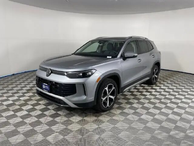 2025 Volkswagen Tiguan SE