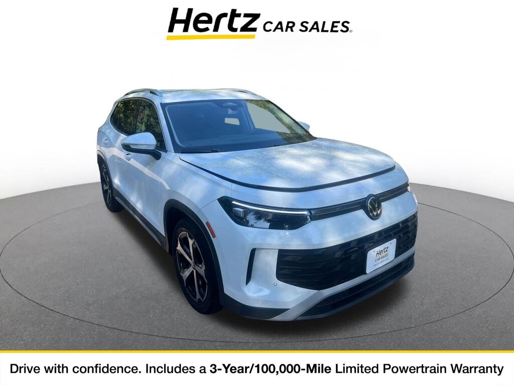 2026 Volkswagen Tiguan SE — photo 1 of 11