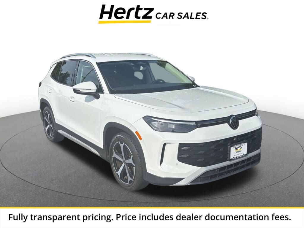 2026 Volkswagen Tiguan SE — photo 1 of 13