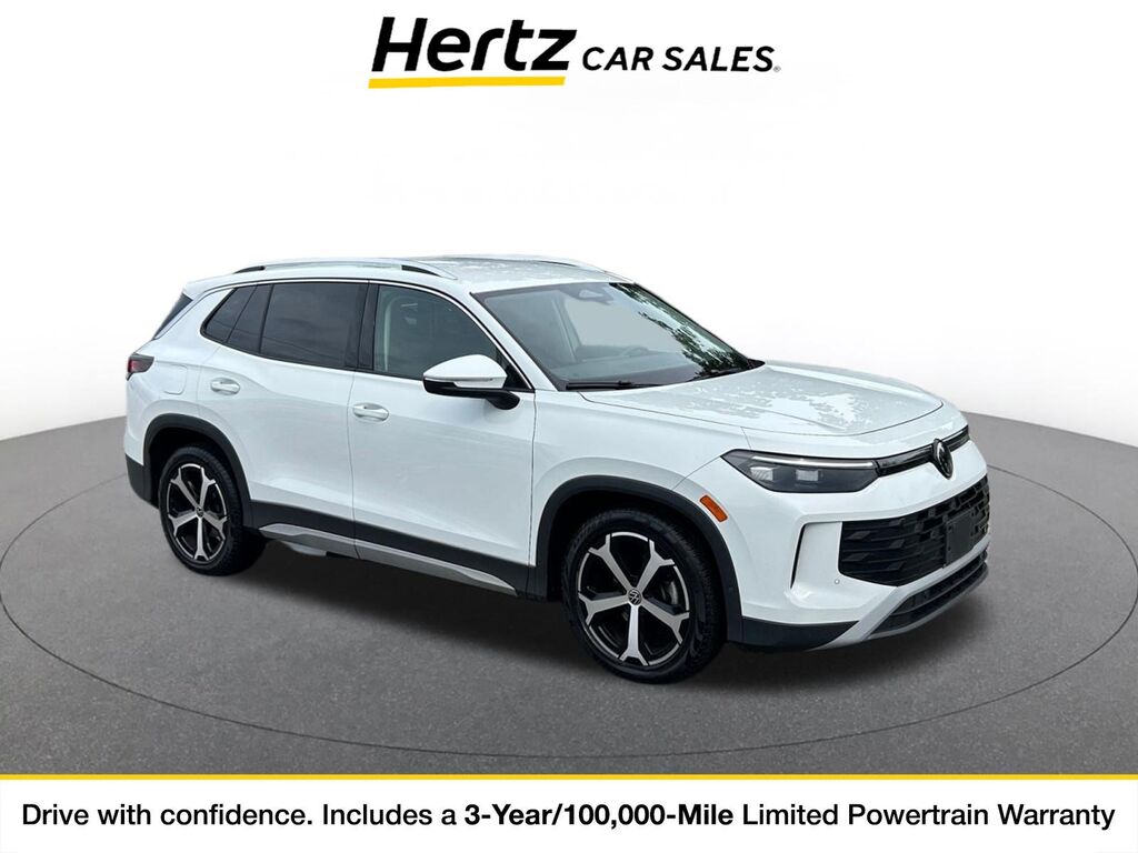 2026 Volkswagen Tiguan SE — photo 1 of 11