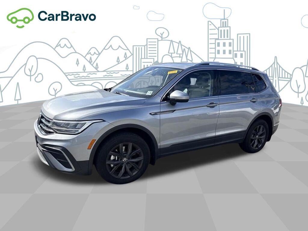 2023 Volkswagen Tiguan SE — photo 1 of 7