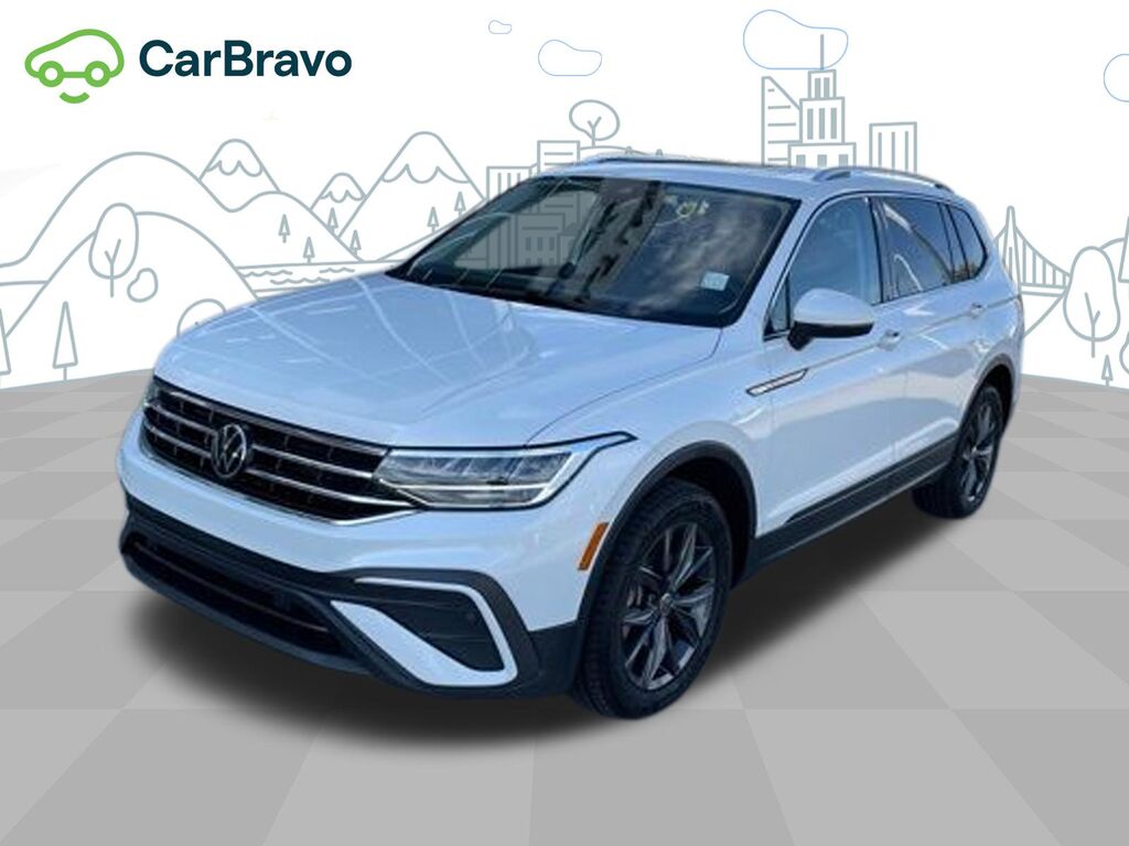 2023 Volkswagen Tiguan SE — photo 1 of 6