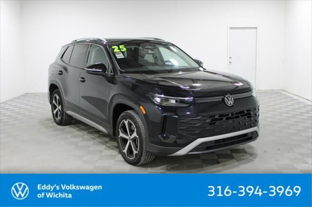 2025 Volkswagen Tiguan SE 4Motion