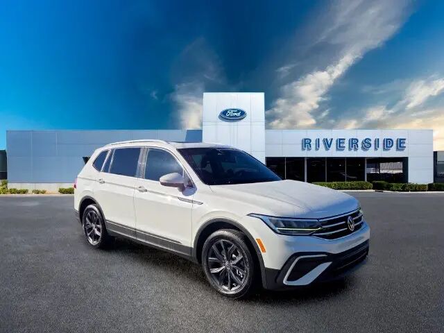 2023 Volkswagen Tiguan SE