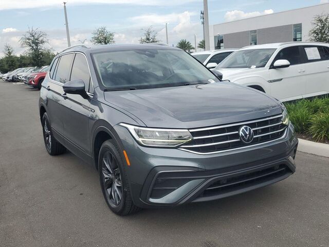 2023 Volkswagen Tiguan SE