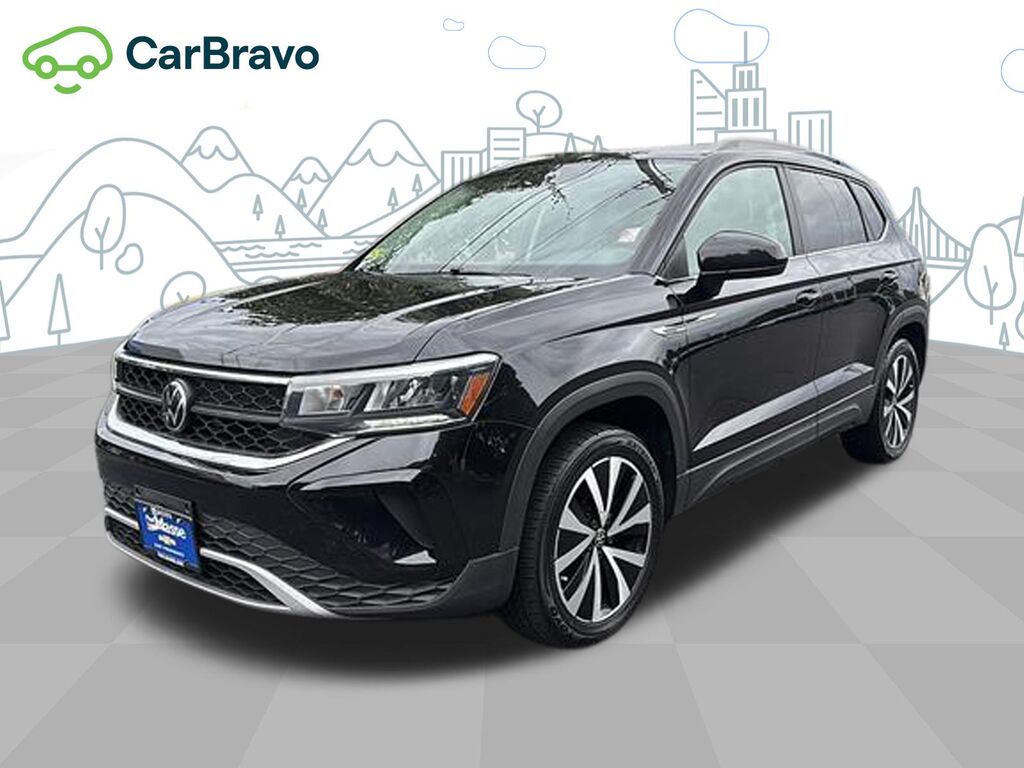2023 Volkswagen Taos SE — photo 1 of 7
