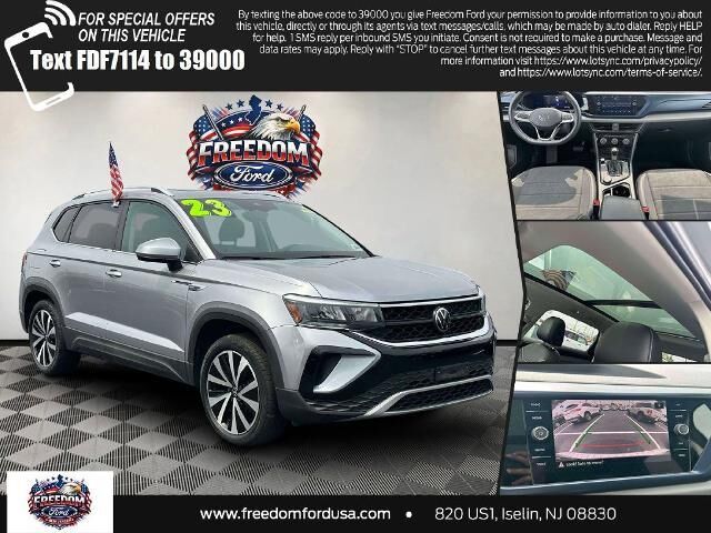2023 Volkswagen Taos SE 4Motion