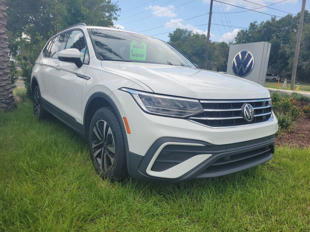 2023 Volkswagen Tiguan 2.0T S — photo 1 of 1