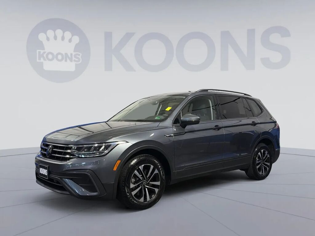 2023 Volkswagen Tiguan S — photo 1 of 13