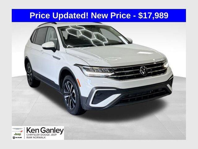 2023 Volkswagen Tiguan S — photo 1 of 13