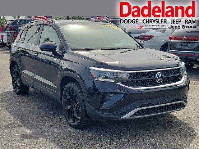 2022 Volkswagen Taos SE