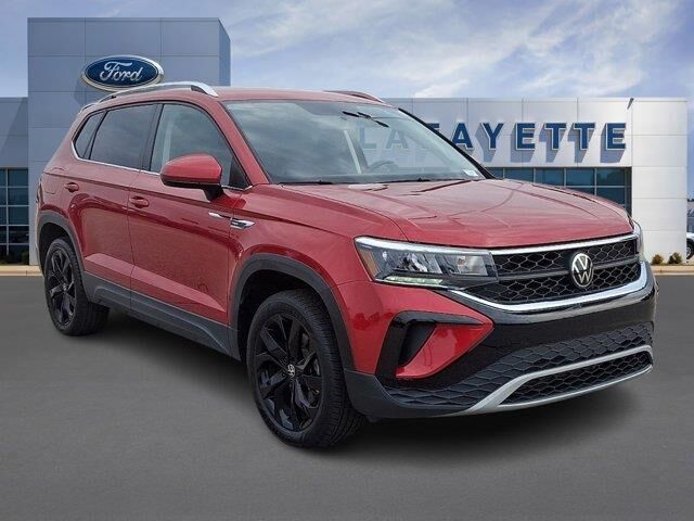 2022 Volkswagen Taos SE — photo 1 of 13