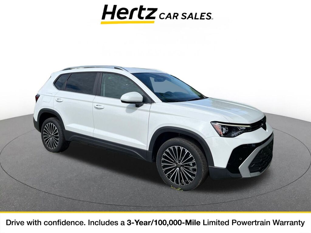 2025 Volkswagen Taos SE — photo 1 of 11