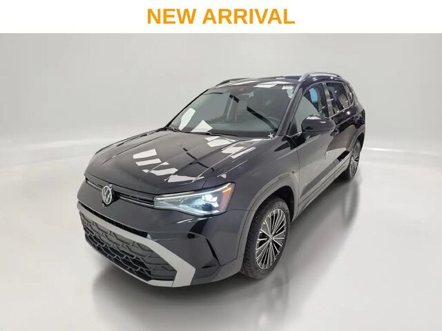 2025 Volkswagen Taos SE