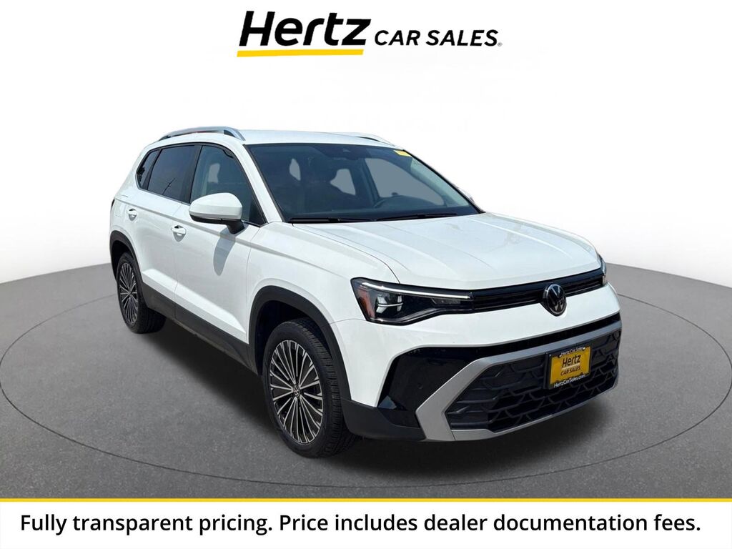 2026 Volkswagen Taos SE — photo 1 of 23