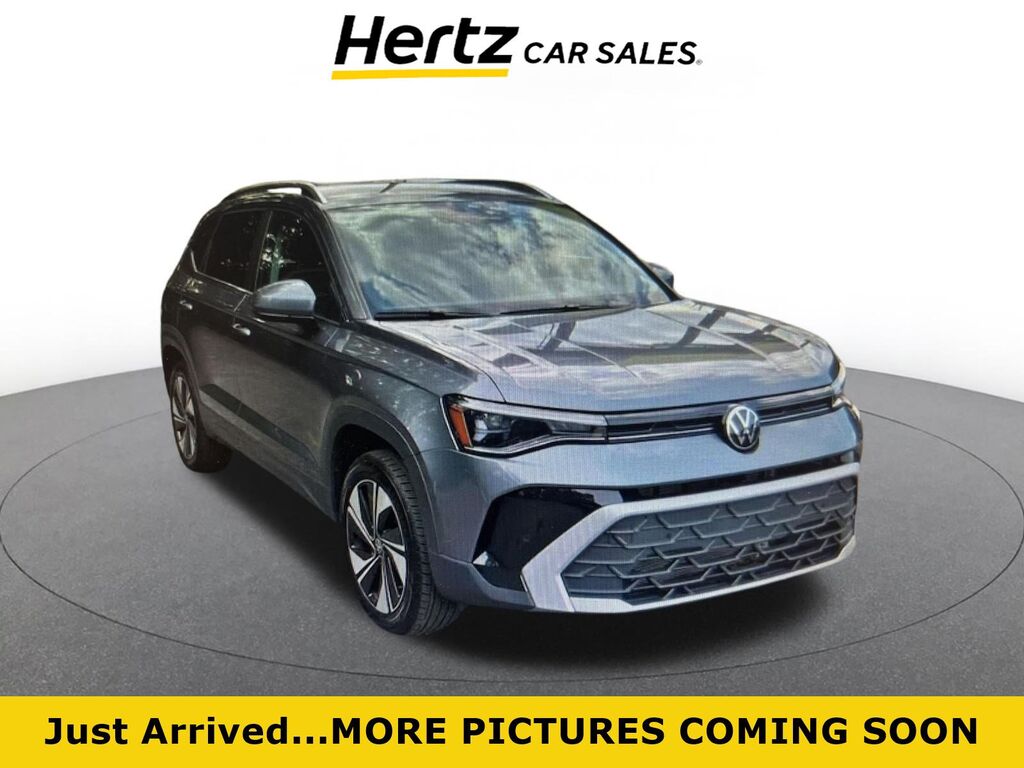 2026 Volkswagen Taos SE — photo 1 of 17