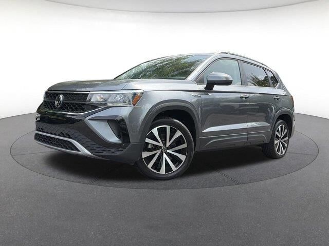 2024 Volkswagen Taos SE — photo 1 of 1