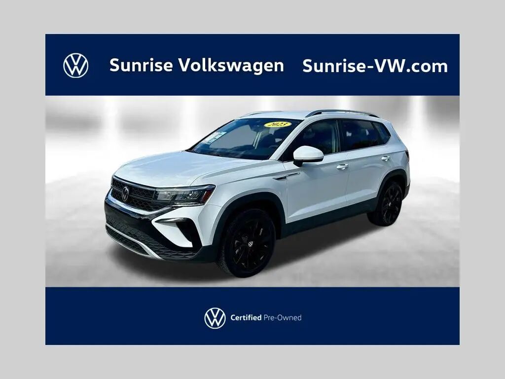 2023 Volkswagen Taos SE — photo 1 of 14
