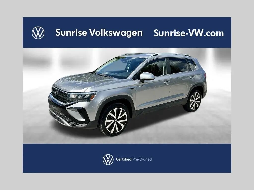 2023 Volkswagen Taos SE — photo 1 of 14