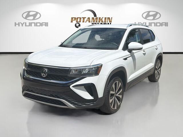 2023 Volkswagen Taos SE